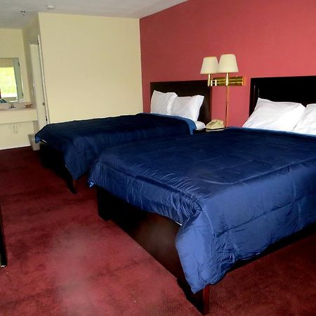 Peach Tree Inn Бренсон Екстер'єр фото