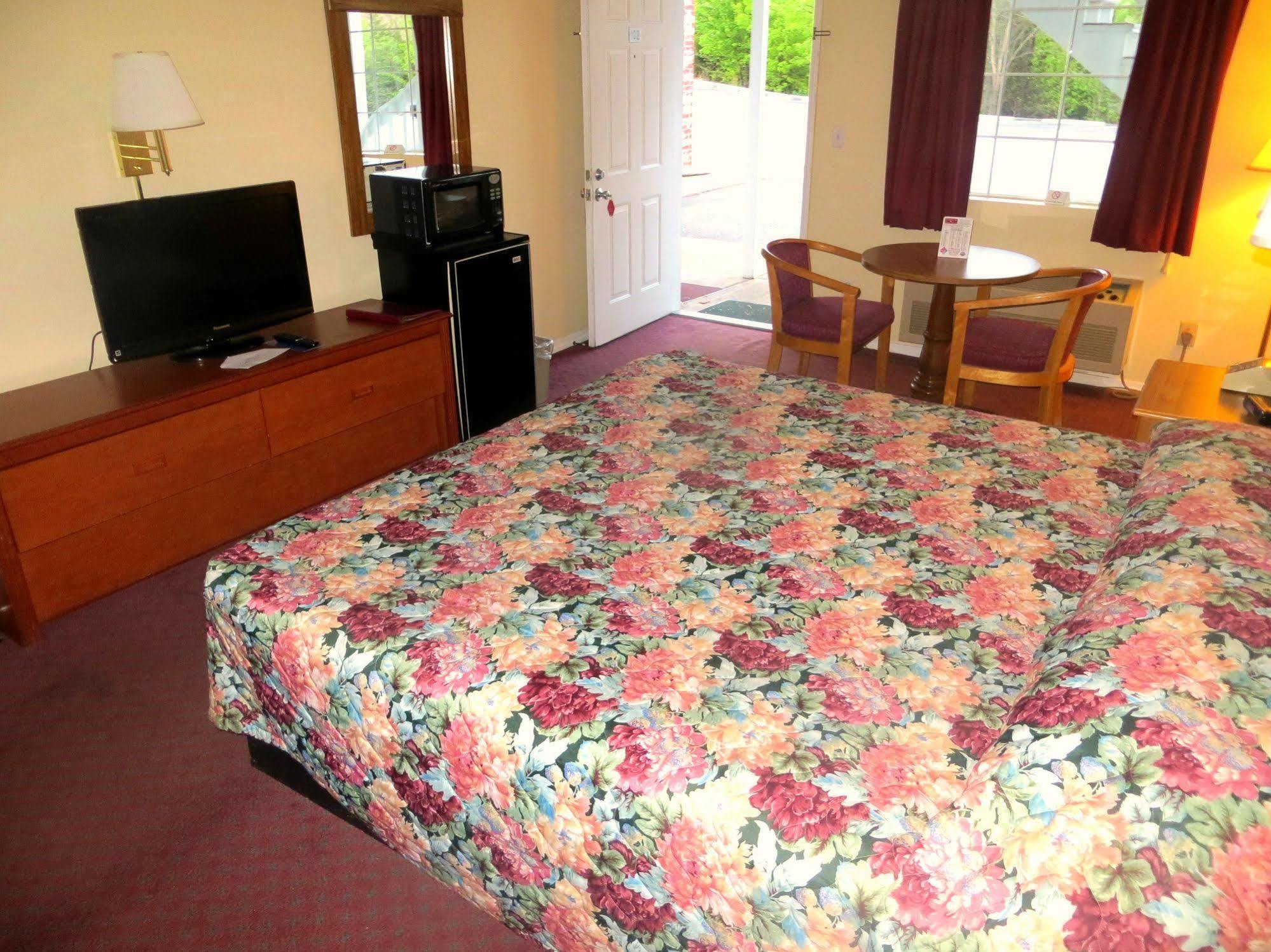 Peach Tree Inn Бренсон Екстер'єр фото
